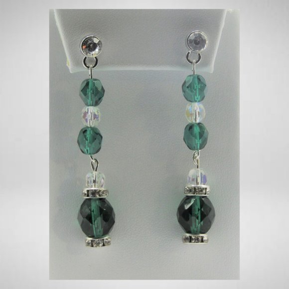 PRINCESS IN GREEN Beaded Jewelry Set - Picture 6 of 6